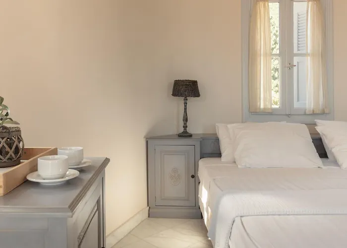 Red Tower 4* Νικιάνα