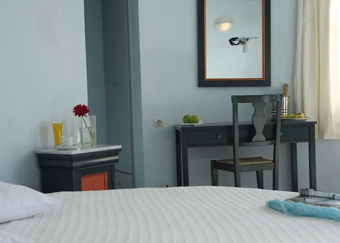 Ξενοδοχείο Red Tower