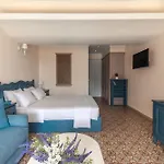 Red Tower Hotell