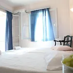 Red Tower 4*