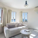Red Tower Hotell 4*