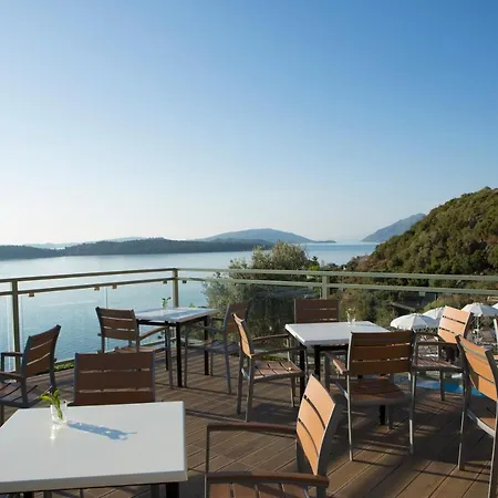 Red Tower 4* Никиана