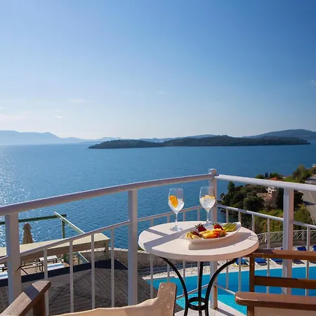 Red Tower Hotel 4*