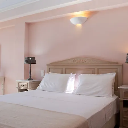 Red Tower 4* Nikiana